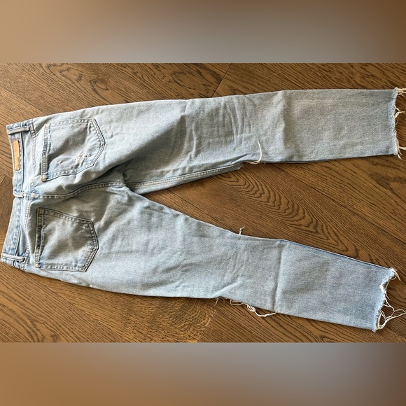 GRLFRND Karolina Distressed Jeans - Size 26 - Picture 7 of 10